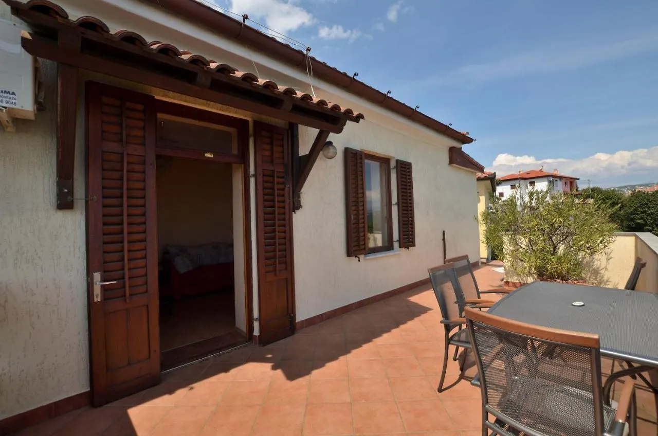 Apartment Mirela Opatija