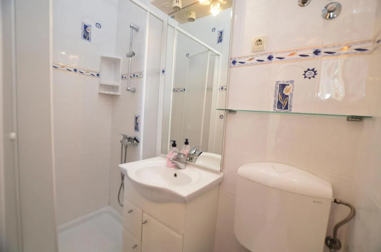Apartment Mirela Opatija 0*,